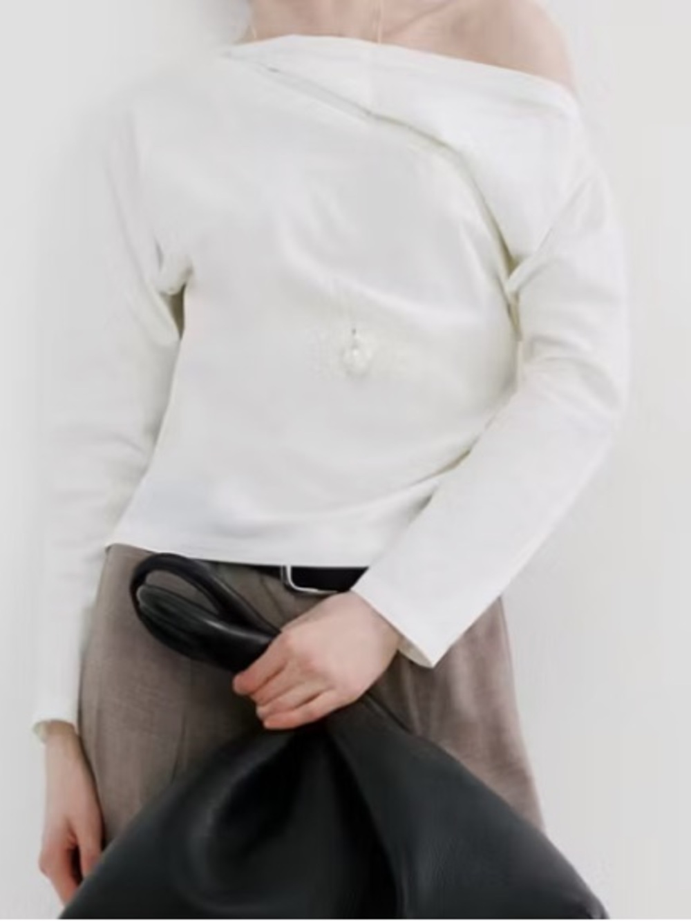 Mango White Blouse with Brand Tag COTTON BLOUSE WITH ASYMMETRICAL COLLAR 5843
